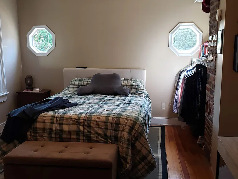 132 S Cherry St — Photo 15