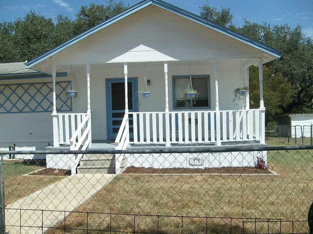 Building Photo - 9365 Stuart Rd #2