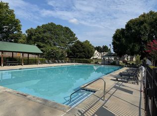 1040 Sunny Field Ct, Lawrenceville, GA 30043