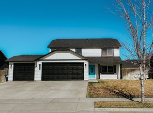 1352 E Crossroad Dr, Moses Lake, WA 98837