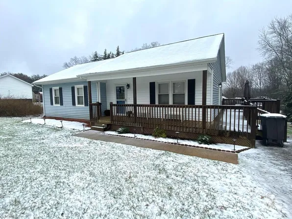 5219 River Road Liberty Grove Rd #R, North Wilkesboro, NC 28659