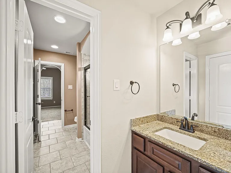 28223 Red Shady Oaks Dr — Photo 32