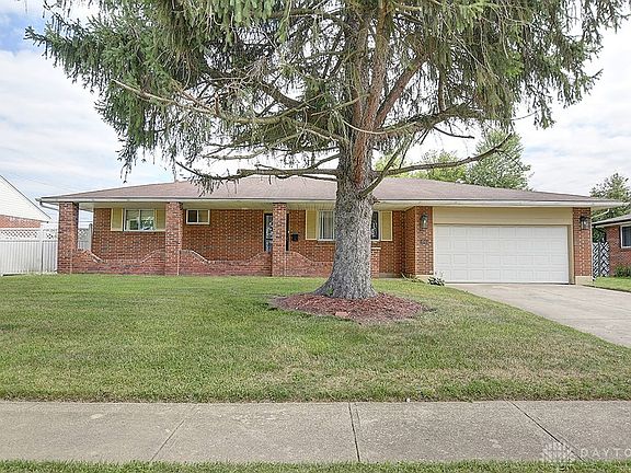 3rd image of 4941 Becker Dr