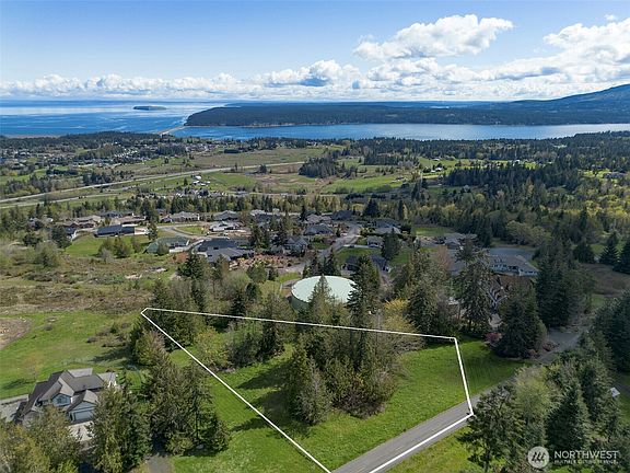 3rd image of 9999 Elks Pass Road