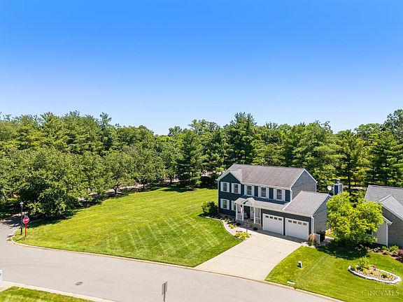 4th image of 943 Saffron Ln