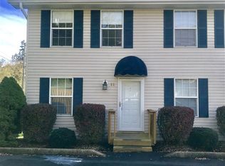 11 Pepper Ridge Ct, JOHNSON CITY, TN 37615