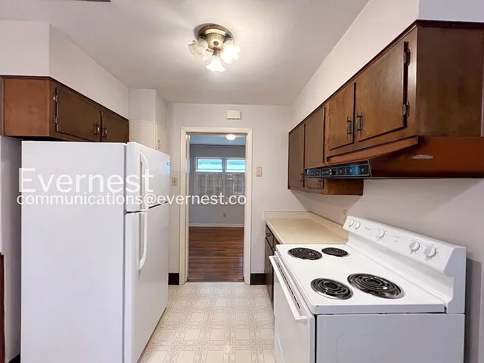 4984 Welchshire Ave — Photo 6