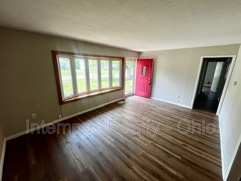 3 bed, 1.5 bath, 1046 sqft, $1,480 — Photo 4