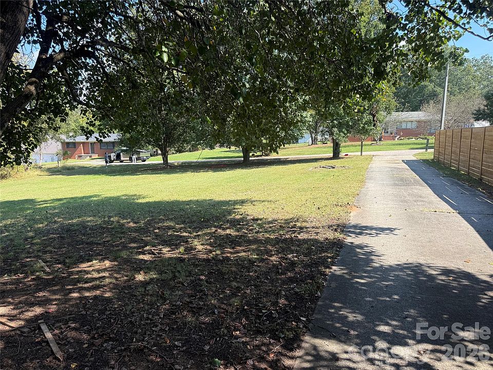 2nd image of 0 Harkey Ave