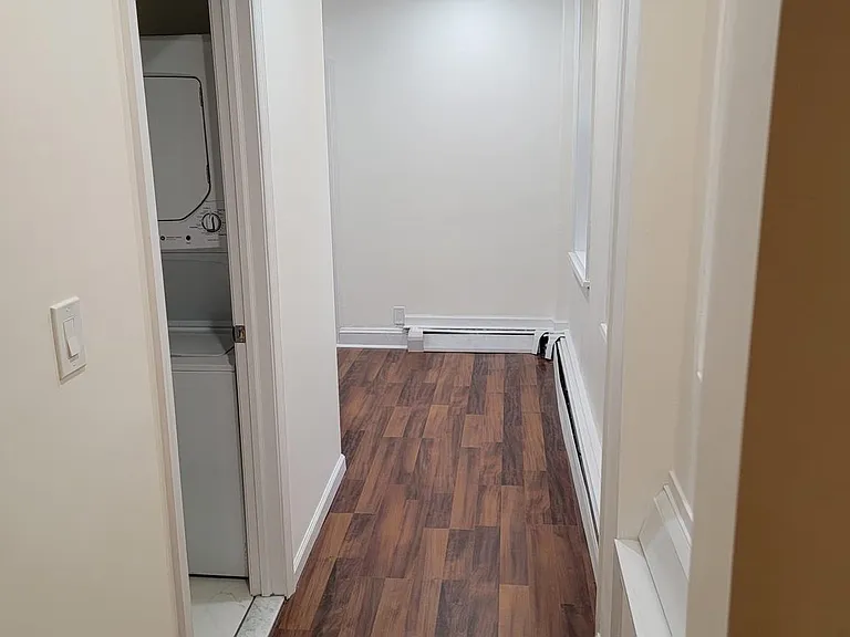 616 Tasker St #2 — Photo 10