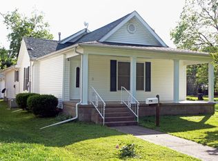 318 W 12th St, Metropolis, IL 62960