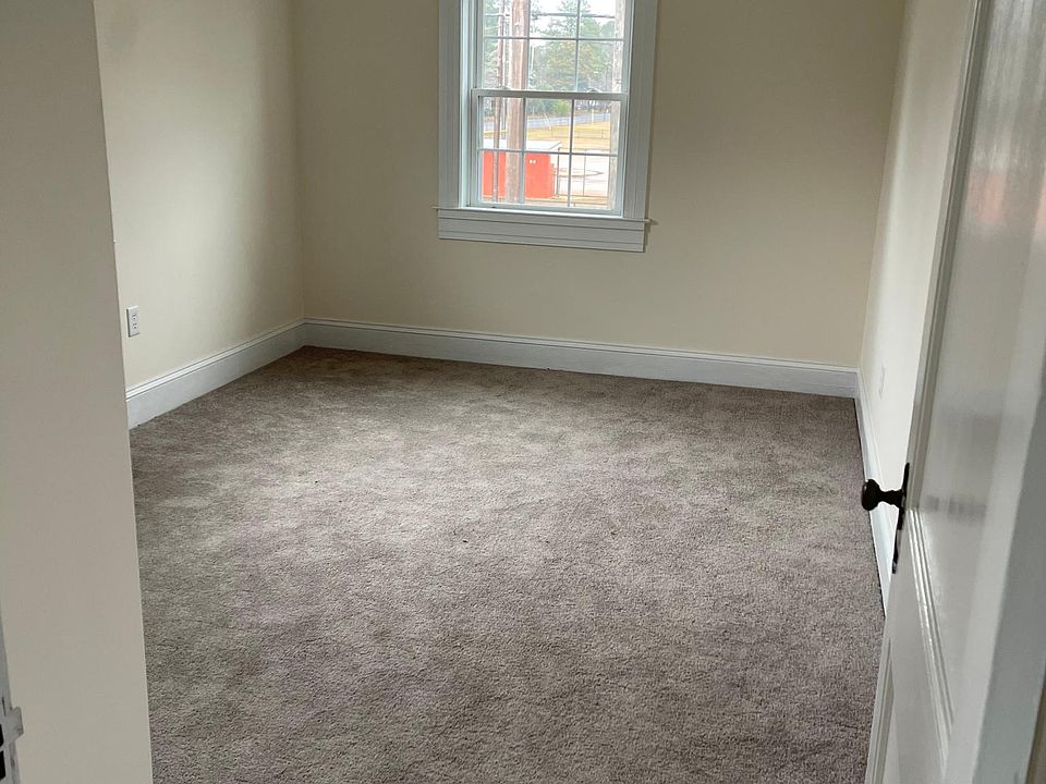 2nd image of 1320 W Vernon Ave
