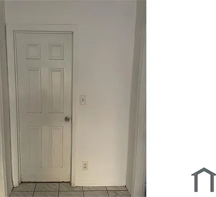 3055 NW 10th Ct — Photo 3