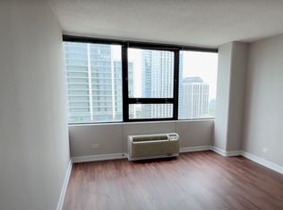 1240 S Michigan Ave #1210, Chicago, IL 60605
