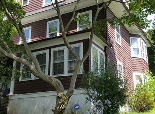 36 Valley Rd, White Plains, NY 10604