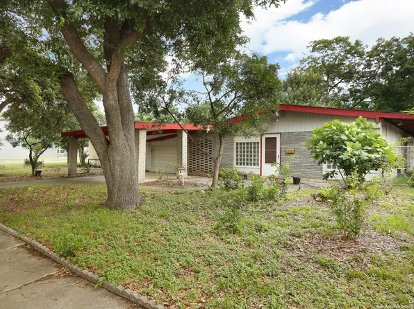 2435 CLARA LN, San Antonio, TX 78213