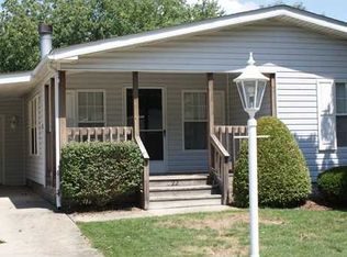 22 Rock Lake Ct W, Zelienople, PA