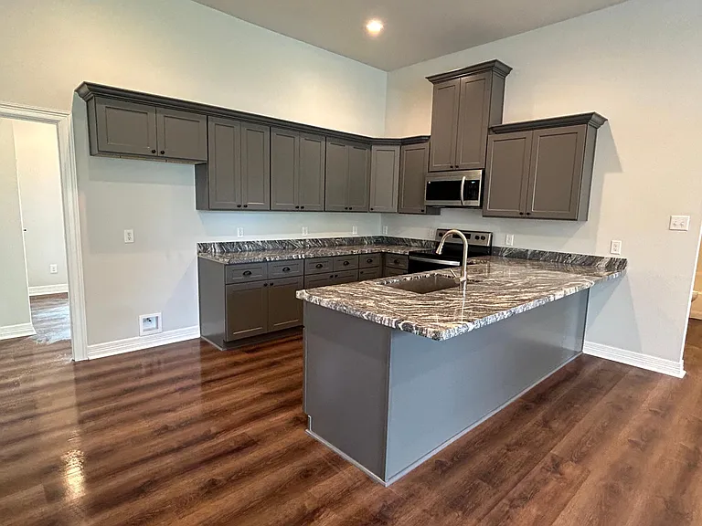 4656 S Garden Dr — Photo 4