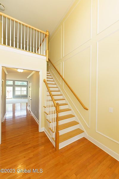 3rd image of 37 Chatsworth Way