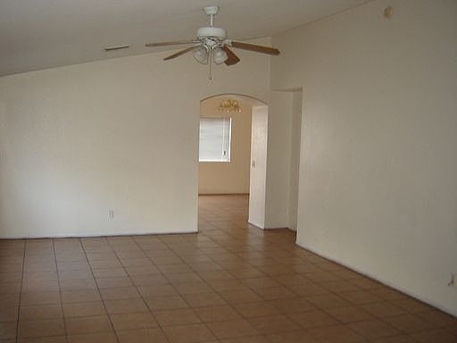 4th image of 5292 S Placita Brisa Grande