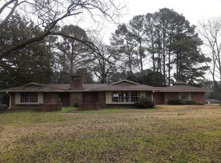 109 Pecan Blvd, Vicksburg, MS 39183