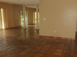 7012 Greentree Ln, Miami Lakes, FL 33014