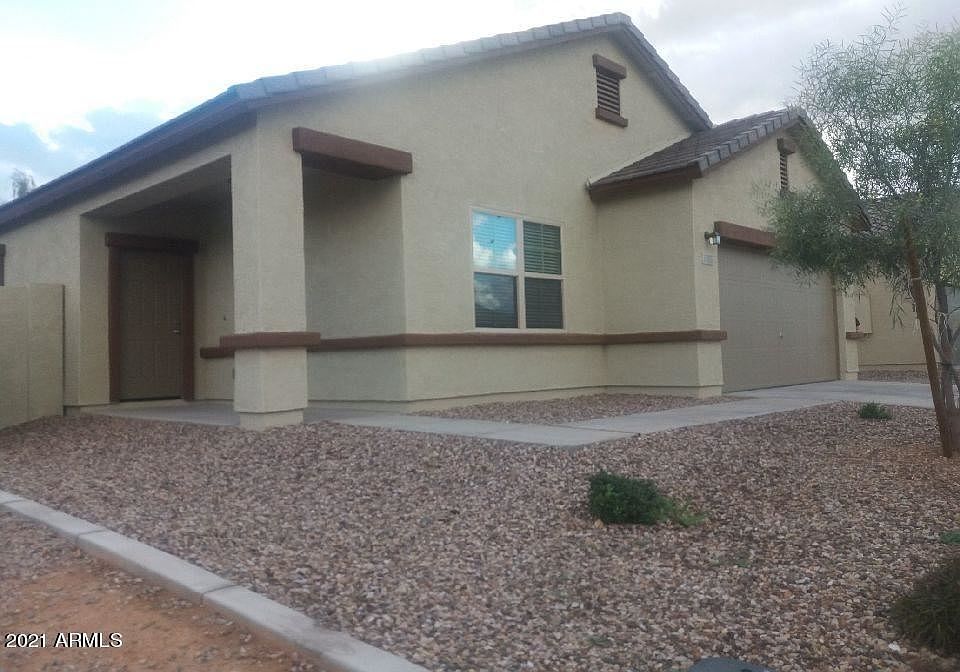 1st image of 37055 W Capri Ave