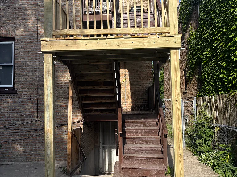 9022 S Justine St #1 — Photo 21