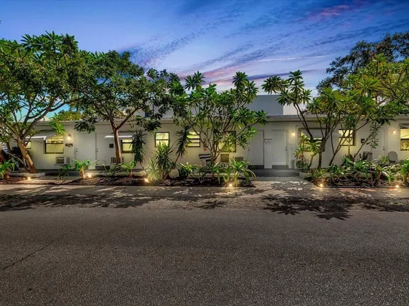 560 NE 15th Avenue, Fort Lauderdale, FL 33301