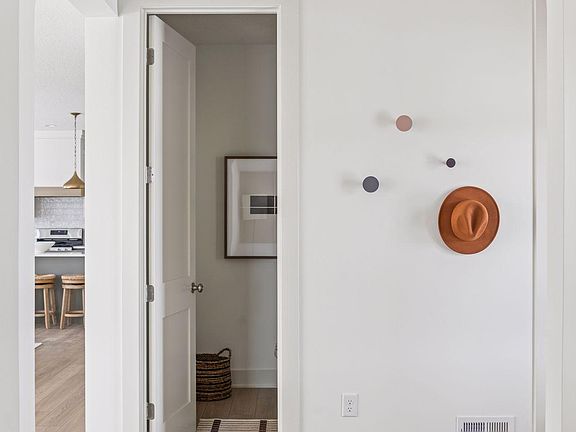 4th image of 13381 Cadogan Way