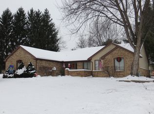 1322 Barton Way Dr, Troy, MI 48098