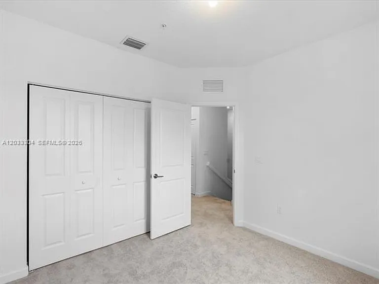 106 SW 184th Pl — Photo 29