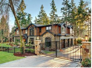15600 NE 167th Pl, Woodinville, WA 98072