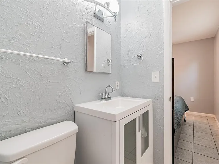 3611 W Anderson Ave — Photo 21