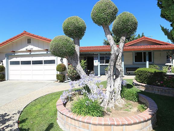 2nd image of 6107 Encinal Dr