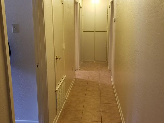 5th image of 1005 Bessie St
