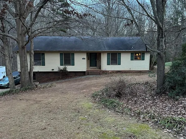 7822 Old Post Rd, Denver, NC 28037