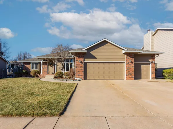 1911 N Valleyview St, Wichita, KS 67212
