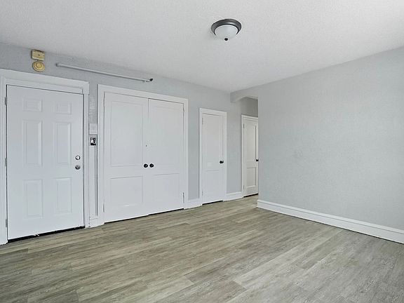 5th image of 1806 W Champlost St #B-02