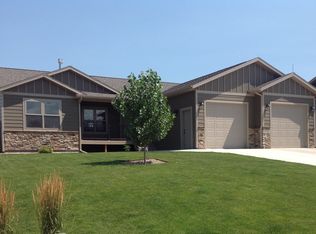 5742 Harper Ct, Rapid City, SD 57702