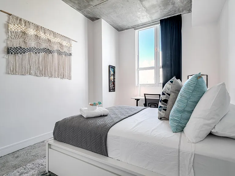 234 NE 3rd St #1107 — Photo 5