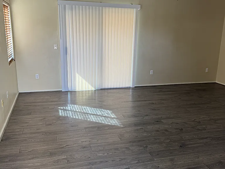 7154 S Shipmans Tale Ct — Photo 3