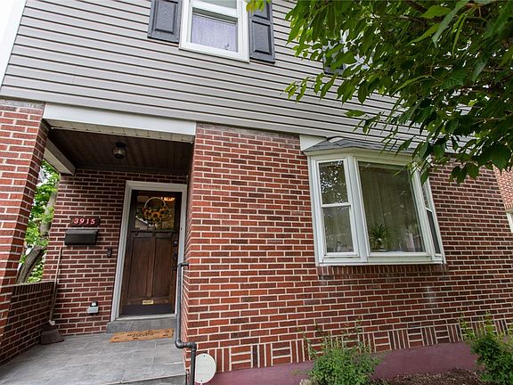 2nd image of 3915 Kleber St