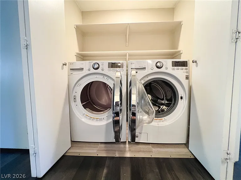 8410 Eldora Ave #1004 — Photo 44