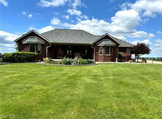 1305 Bald Hill Rd, Zanesville, OH 43701