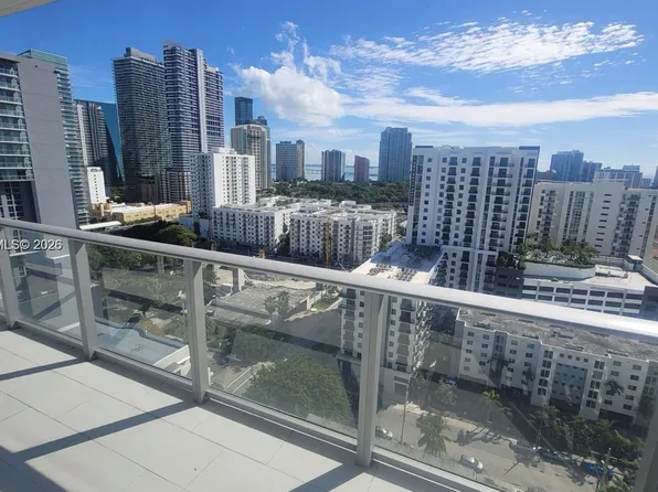 1010 SW 2nd Ave, Miami, FL