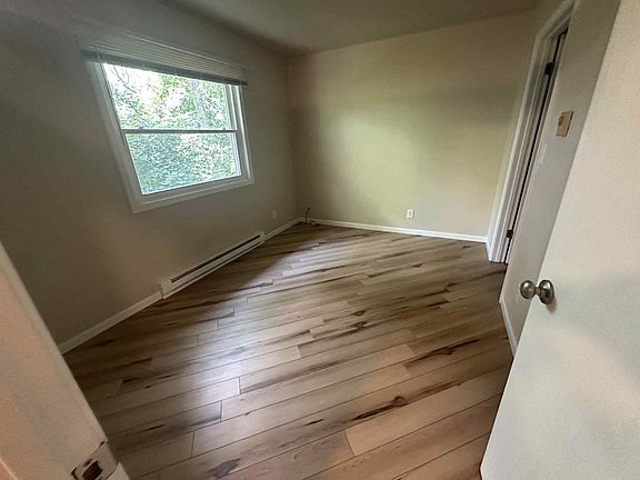 2nd image of 4417 Eastridge Dr APT 12