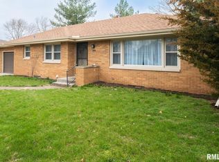 1321 Saint Julian St, Pekin, IL 61554