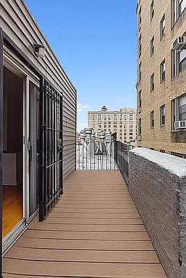 1st image of 302 W 76th St #6C