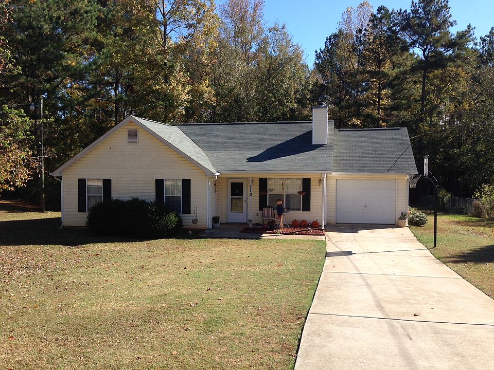 2nd image of 110 Starlake Dr